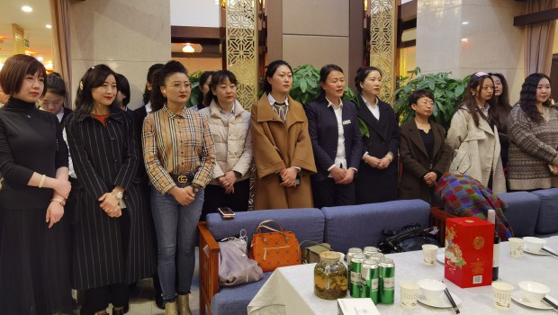 兰州zoty中欧集团举行“三?八”妇女节联欢活动